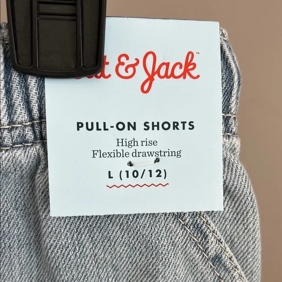 ⭐️⭐️ PICK 5 / $20 NWT Cat & Jack Light Blue Denim Shorts with Drawstring 10/12 - Picture 3 of 6
